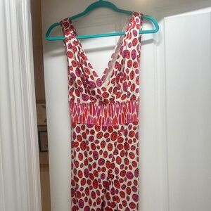 Diane Von Furstenberg 💯 Silk lady bug v neck dress - size 6